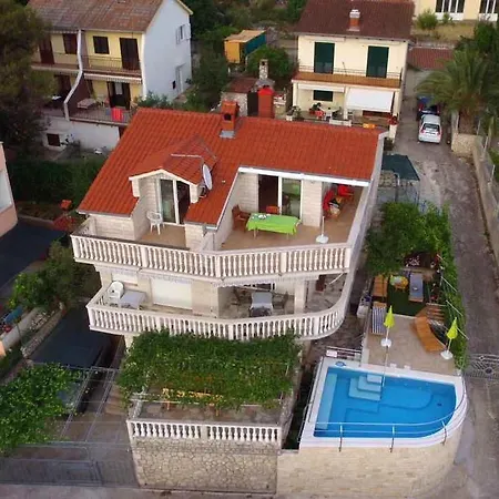 Seaside House With A Swimming Pool Okrug Donji, Ciovo - 13428